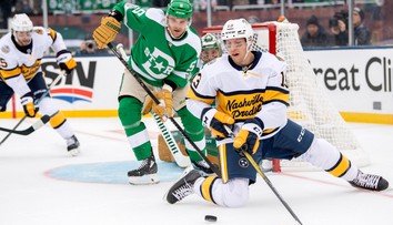 Dramatický novoročný zápas: Na Winter Classic padlo až desať gólov, hokejisti hrali v extrémnom mraze