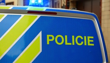 Z Ukrajincov robili biele kone. Česká polícia odhalila biznis Slovákov a Čechov s falošnými pracovnými agentúrami