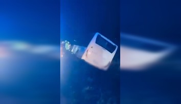 Nehoda autobusu neďaleko Lučenca: Do nemocnice previezli štyroch zranených