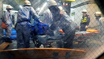 Mladík v kostýme Jokera dobodal v tokijskom vlaku 17 ľudí