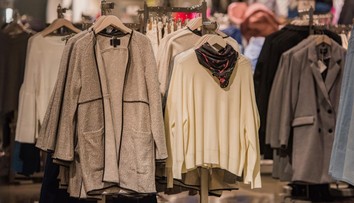 Obľúbený e-shop s oblečením smeruje ku krachu, súd začal konkurzné konanie