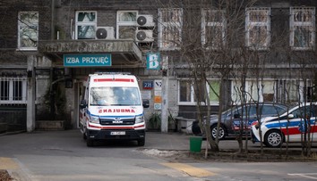 Osemročný chlapec náhle prestal dýchať. Sanitka prišla až po 24 minútach