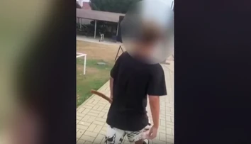 Incident so sekerou pred školou pri Nitre má dohru. Mladíka už obvinili