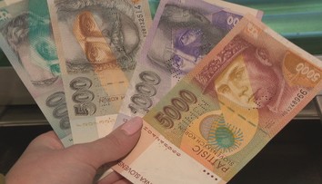 Niektorí ešte stále prepočítavajú. Presne pred 30 rokmi sme začali platiť slovenskými korunami