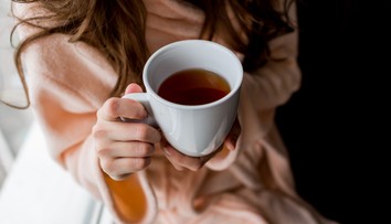 Pozor na čierny čaj. S niektorými liekmi môže narobiť problémy