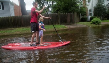 Hurikán Dorian už opustil štát Severná Karolína, niekde zanechal spúšť