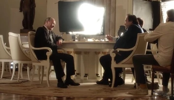 Rusko chcelo vstúpiť do NATO, prezradil Putin v rozhovore s Oliverom Stoneom