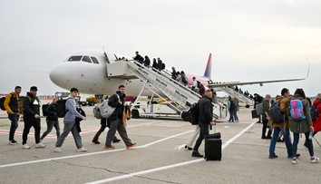 Naprieč Slovenskom za pol hodiny. Boli sme na palube prvého letu z Bratislavy do Košíc