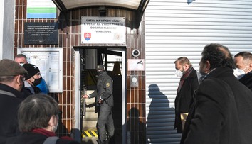 Členovia komisie sú na previerke v prešovskej väznici, v ktorej si Lučanský siahol na život