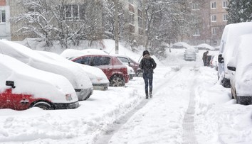 Meteorológovia upravili výstrahy. Pozrite, koľko nasneží vo vašom meste a kde hrozia záveje