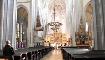 Kresťania slávia pamiatku zmŕtvychvstania Ježiša Krista