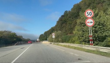 Trojkilometrový úsek R1 mešká. Na stavbe našli aj nebezpečný odpad