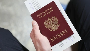 Slovensko nepozastavilo vydávanie víz turistom z Ruska. Podľa ministerstva išlo o nedorozumenie