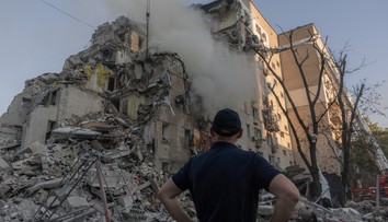 Drony aj zbrane dlhého doletu. Masívne ruské útoky na Kyjev zabili 11 ľudí