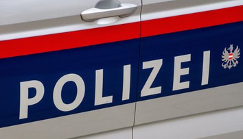 Neďaleko našich hraníc odhalili skrýšu so zbraňami. Mali slúžiť na teroristické útoky v Európe