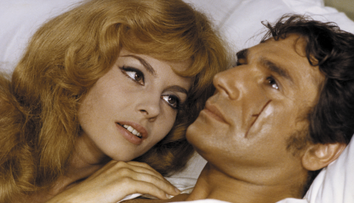 Angelika sa vracia: Predstaviteľ Joffreyho to skúšal aj na Michèle Mercier!