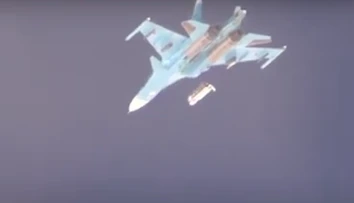 Rusi bombardujú vlastné mestá. Toto je dôvod, prečo na ne hádžu niekoľkotonové „monštrá“