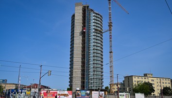 Kaliňák obhajuje rekonštrukciu Kukurice. Odmieta predraženie zákazky