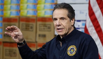 Newyorský guvernér má problém, dve jeho bývalé poradkyne ho obvinili z obťažovania