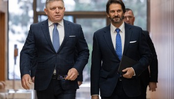 Veľké nákupy u ministra Kaliňáka: Vrtuľníky za 150 miliónov aj lietadlá za 46 miliónov eur