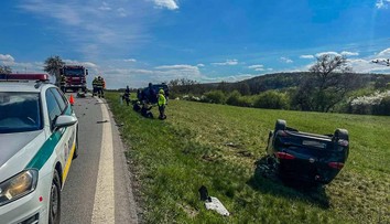 Čelná zrážka na východe Slovenska. Šofér nafúkal takmer 1,5 promile