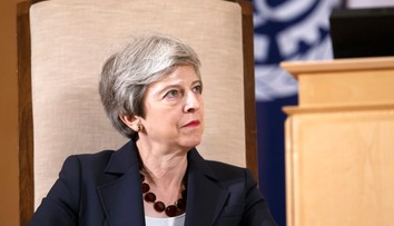 Konzervatívci už rozhodli o nástupcovi Mayovej