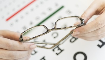 Lekári varujú: Oči si ničíme každý deň bez toho, aby sme o tom vedeli