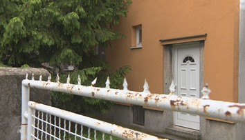 Bratislavskí poslanci podozrivo prijali pandemické dotácie. Jeden z nich odchádza z Vallovho tímu