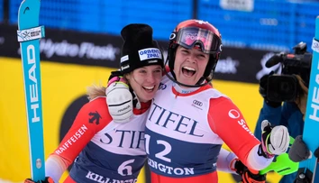 Ďalšie prekvapenie z Killingtonu. Neúčasť top favoritiek využila švajčiarska kométa, má premiérový triumf