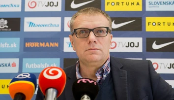 Slovenský futbalový zväz požiadal UEFA o preloženie duelu s Írskom