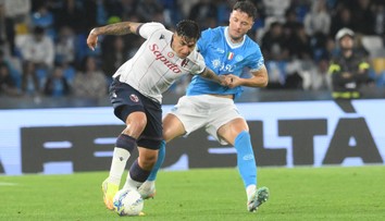 Serie A: Neapol zmazal dvojgólové manko, no v závere prišiel tvrdý úder. SSC drží druhú priečku