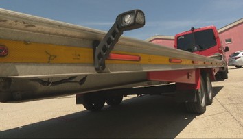 Porucha či havária auta na dovolenke? Poisťovne kryjú odtiahnutie v zahraničí len k najbližšiemu servisu