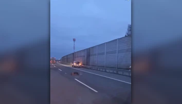 Komplikácie a uzavretá diaľnica na severe Slovenska. Na ceste ležalo telo