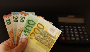 Poslanci to odobrili. Vaše peniaze z II. piliera bude môcť štát použiť na výstavbu bytov či diaľnic