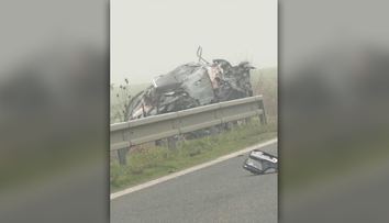 FOTO: To, čo zostalo, sa už ani nepodobá na auto. Vodič pri Skalici na mieste zomrel