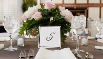 Plánujete svadbu v roku 2025? Poradíme, ako efektívne vytvoriť zoznam hostí