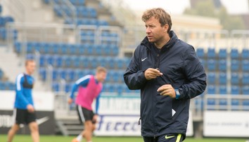 Tajne nahrával hráčky, trest mnohí považujú za výsmech. Škandál známeho trénera v Česku opäť ožil