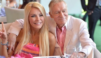 Kto zdedí Hefnerove milióny? Jeho o 60 rokov mladšej vdove ostanú len oči pre plač