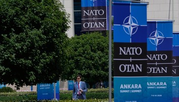 Štartuje samit NATO v Ankare. Na stole balík vo výške 70 miliárd pre Ukrajinu