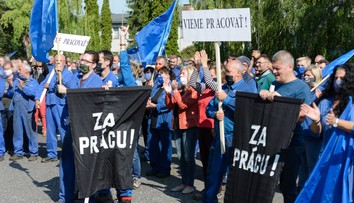Zamestnanci strojární v Tlmačoch protestovali proti plánovanému prepúšťaniu