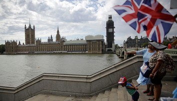 Britská vláda obvinila Rusko zo zasahovania do vlaňajších parlamentných volieb