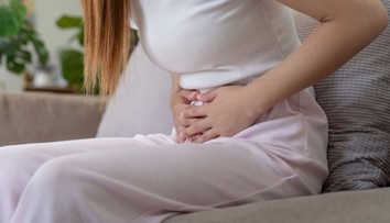 Čoraz viac mladých trpí rakovinou hrubého čreva. Súčasťou problému je aj hanba