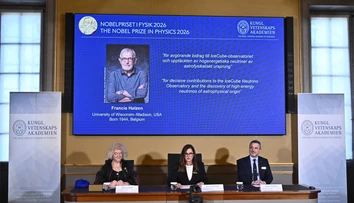 Nobelovu cenu za fyziku získal Francis Halzen za výskum neutrín