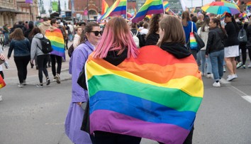 Prelom v Poľsku: Úrady musia uznať manželstvá párov rovnakého pohlavia zo zahraničia