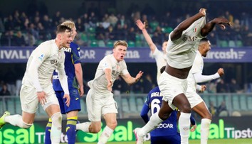 Lobotkov Neapol zlomil zlú sériu. Vo Verone ho zachránil Lukaku v 96. minúte