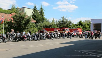 Spanilá jazda v Prešove: Motorkári si uctili pamiatku zosnulých hasičov zo spadnutého vrtuľníka