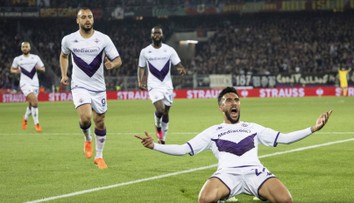 Pražské finále Konferenčnej ligy vystrieľal Fiorentine Čech. Do cesty sa mu postavia krajania