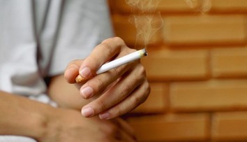 Fajčenie skracuje život. Vedci zistili, koľko rokov vám uberie jedna cigareta