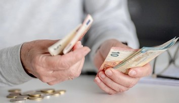 Dobrá správa pre desaťtisíce dôchodcov. Prídu im vyššie penzie a aj doplatok