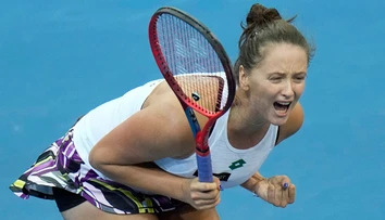 Kužmová so Zvonariovovou neuspeli v osemfinále štvorhry na Australian Open